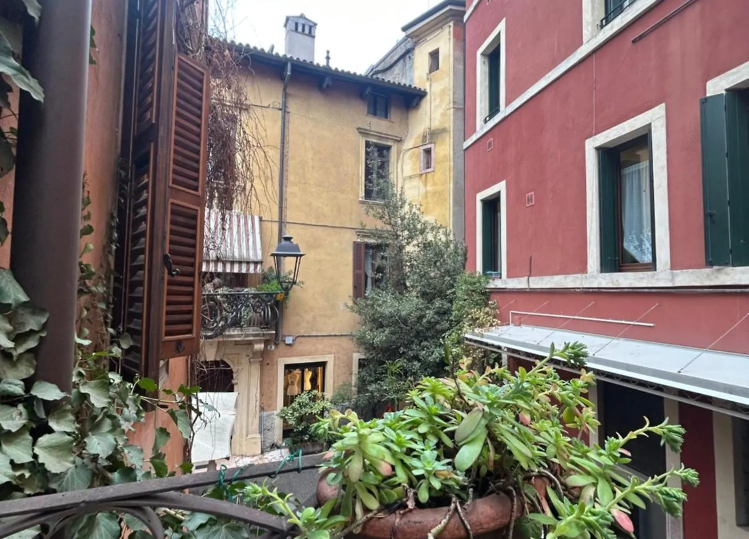 Residenza Della Samaritana Classici Verona